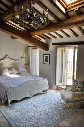 Image No.8-4 Bed Village House for sale