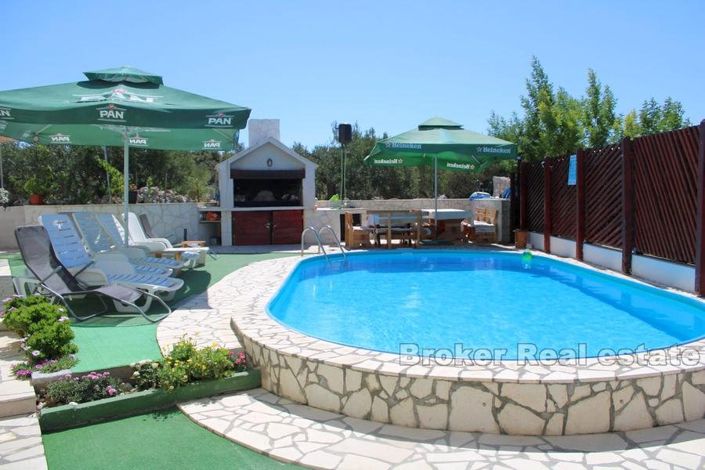 Image No.3-6 Bed Villa for sale