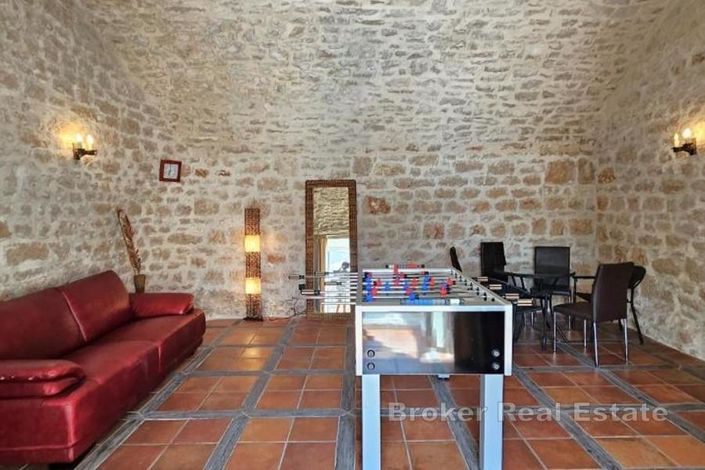 Image No.11-4 Bed Villa for sale