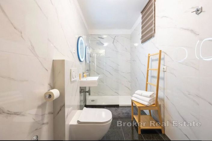 Image No.13-3 Bed Apartment for sale