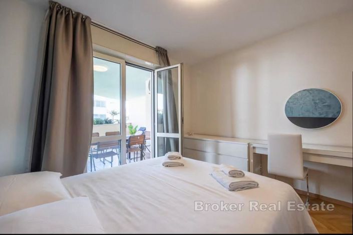 Image No.8-3 Bed Apartment for sale