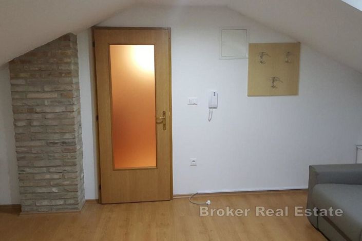 Image No.15-6 Bed Villa for sale