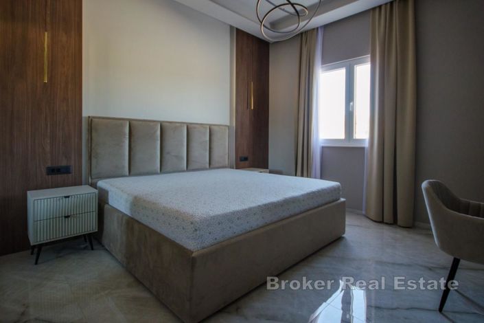Image No.16-6 Bed Villa for sale