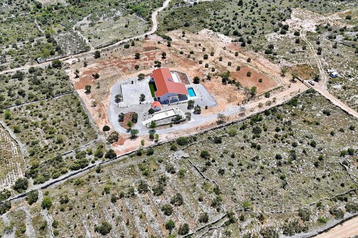 Image No.5-6 Bed Villa for sale