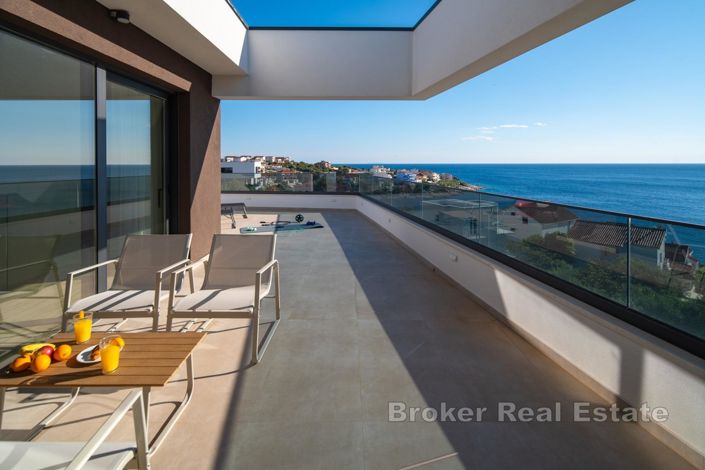 Image No.3-3 Bed Villa for sale