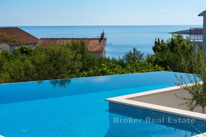 Image No.8-3 Bed Villa for sale