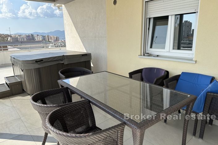 Image No.15-3 Bed Apartment for sale