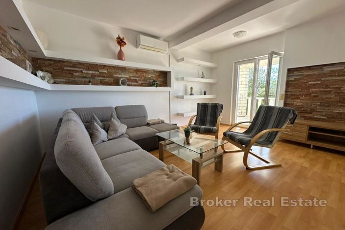 Image No.4-5 Bed Villa for sale