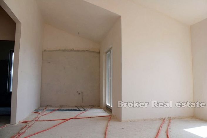 Image No.15-4 Bed Villa for sale