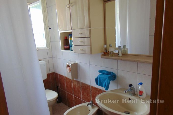 Image No.9-13 Bed Villa for sale