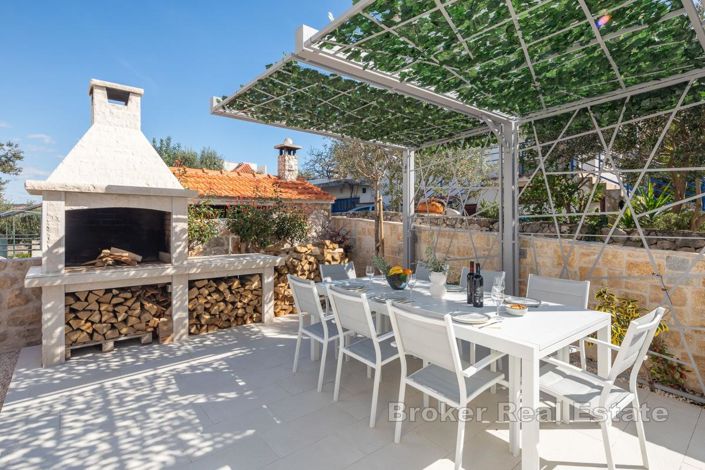 Image No.12-6 Bed Villa for sale
