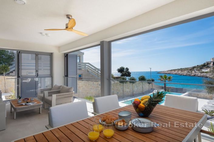 Image No.13-6 Bed Villa for sale