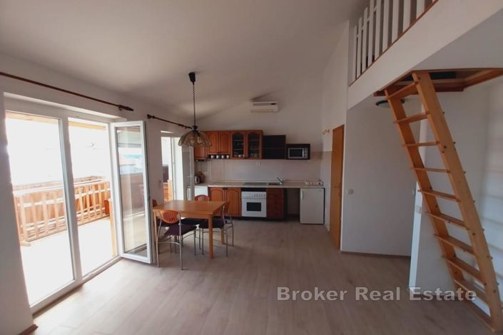 Image No.3-7 Bed Villa for sale