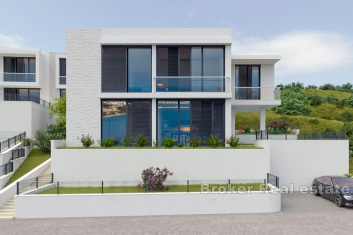 Image No.2-4 Bed Villa for sale