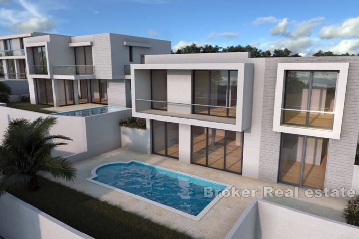 Image No.3-4 Bed Villa for sale