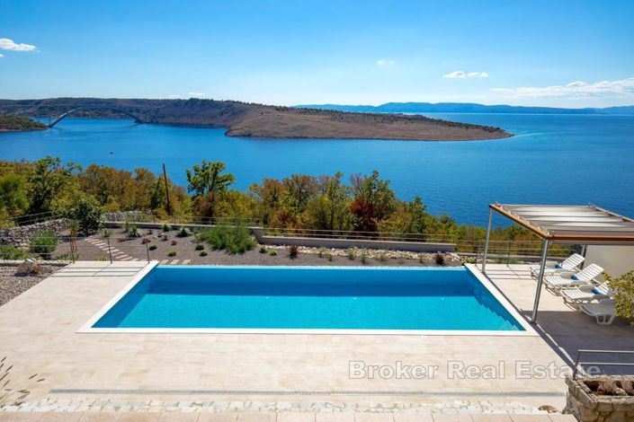 Image No.8-5 Bed Villa for sale