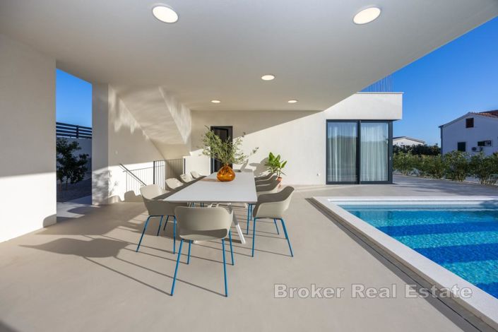 Image No.13-3 Bed Villa for sale