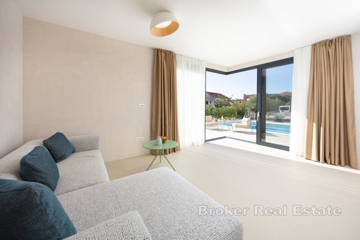 Image No.6-3 Bed Villa for sale