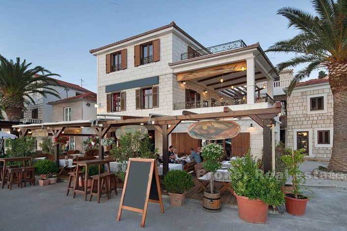 Image No.3-4 Bed Villa for sale