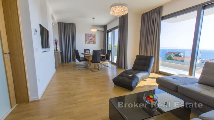 Image No.4-Villa de 4 chambres à vendre à Makarska