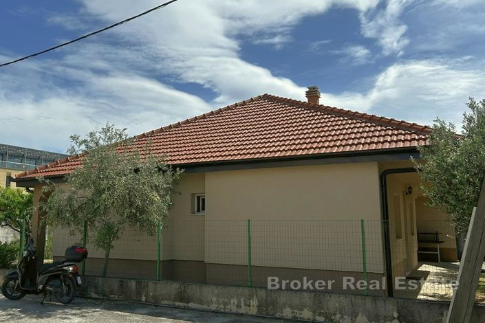 Image No.3-3 Bed Villa for sale