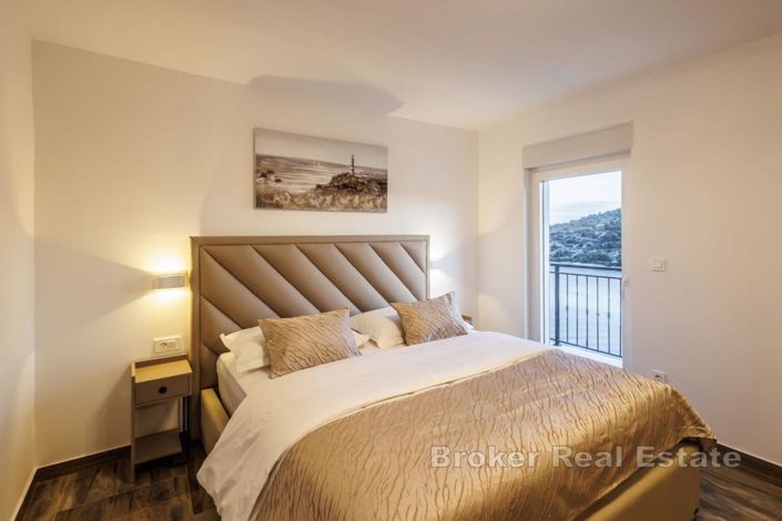 Image No.13-7 Bed Villa for sale