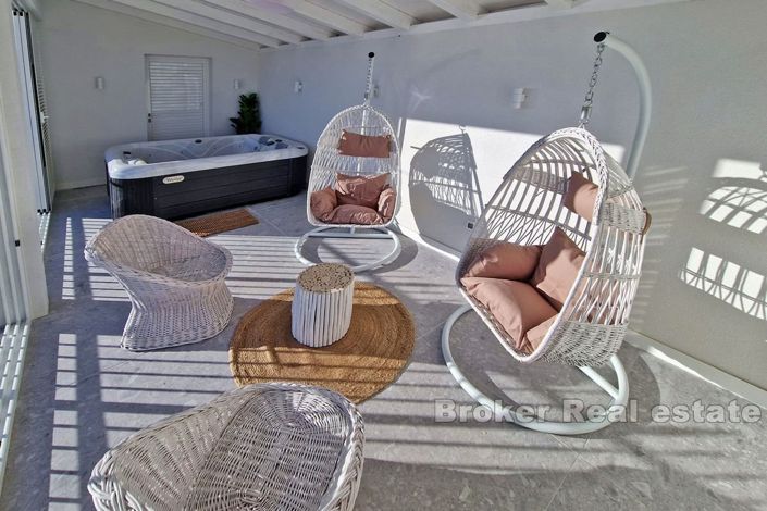 Image No.6-4 Bed Villa for sale
