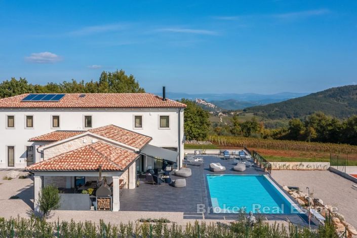 Image No.5-4 Bed Villa for sale