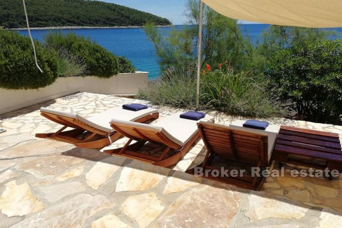 Image No.4-4 Bed Villa for sale
