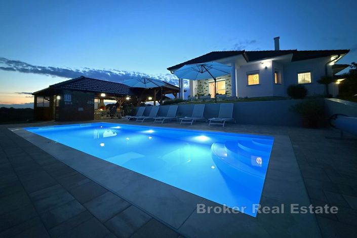 Image No.22-3 Bed Villa for sale