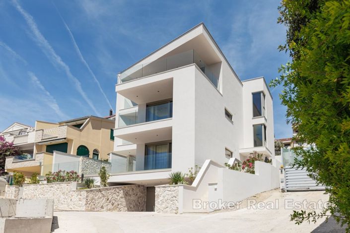 Image No.2-3 Bed Apartment for sale