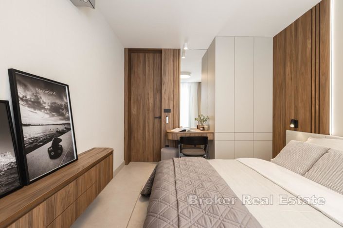 Image No.16-2 Bed Apartment for sale