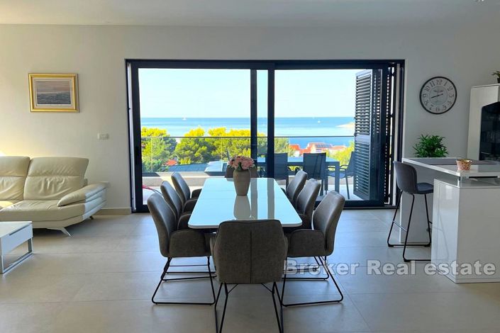 Image No.8-5 Bed Villa for sale