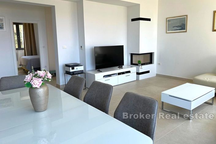 Image No.9-5 Bed Villa for sale