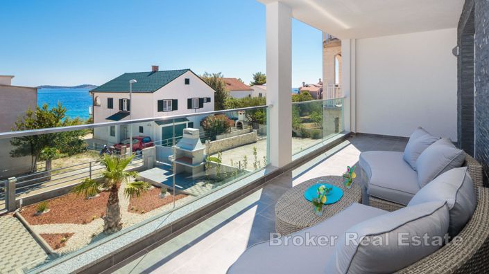 Image No.15-5 Bed Villa for sale