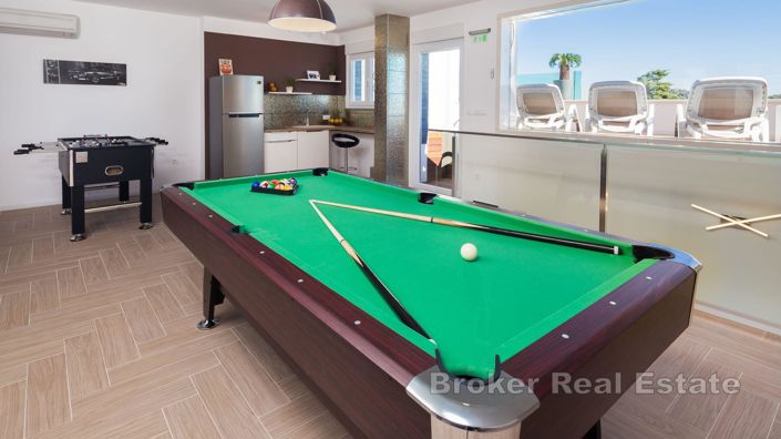 Image No.9-5 Bed Villa for sale