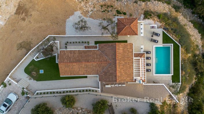 Image No.17-4 Bed Villa for sale