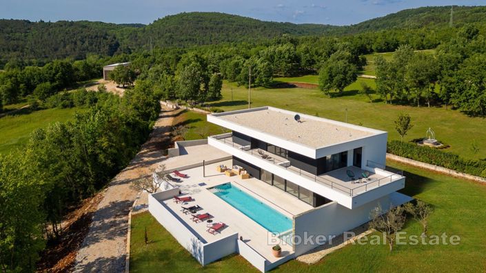Image No.21-3 Bed Villa for sale