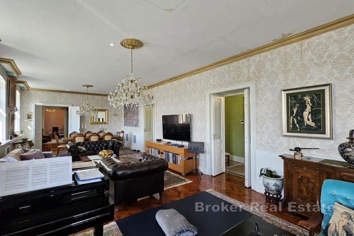 Image No.5-5 Bed Apartment for sale