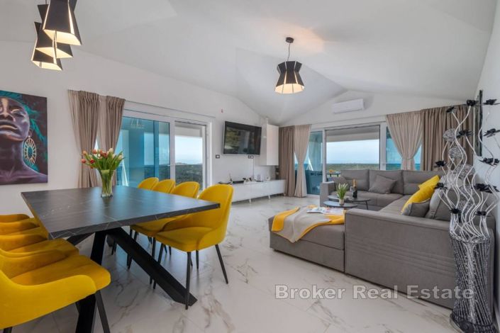 Image No.5-6 Bed Villa for sale