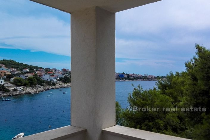 Image No.3-6 Bed Villa for sale