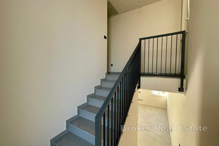 Image No.5-3 Bed Villa for sale