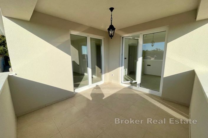 Image No.7-3 Bed Villa for sale