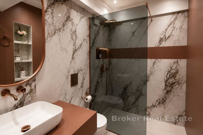 Image No.11-3 Bed Apartment for sale