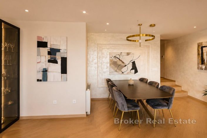Image No.3-3 Bed Apartment for sale