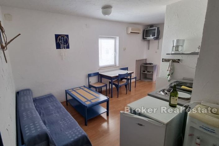 Image No.2-12 Bed Villa for sale