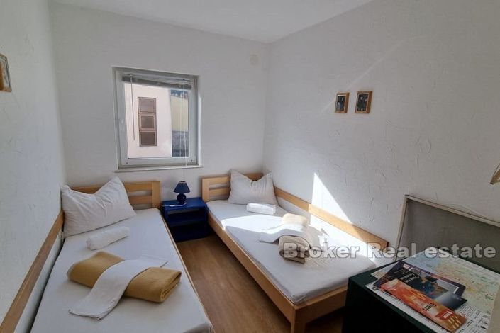 Image No.5-12 Bed Villa for sale