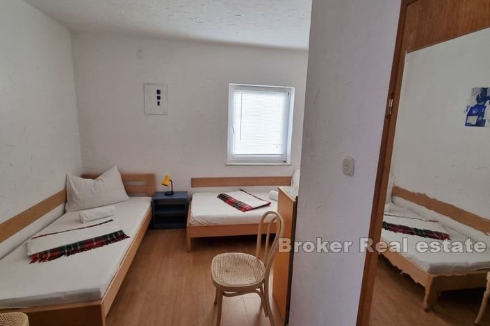 Image No.8-12 Bed Villa for sale