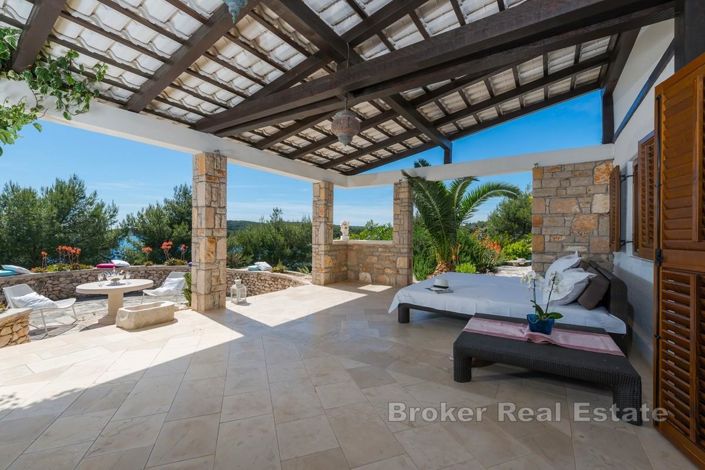 Image No.11-4 Bed Villa for sale