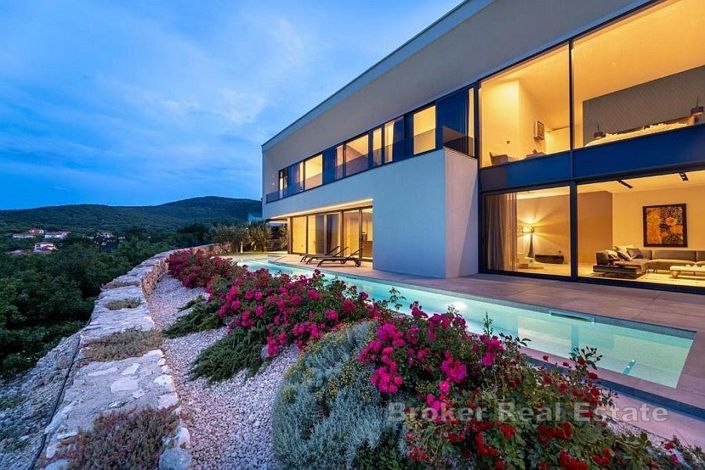 Image No.18-3 Bed Villa for sale